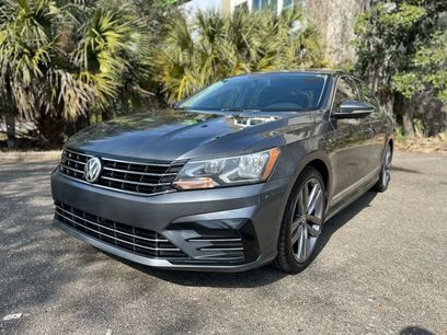 Used 2017 Volkswagen Passat 1.8T R-Line