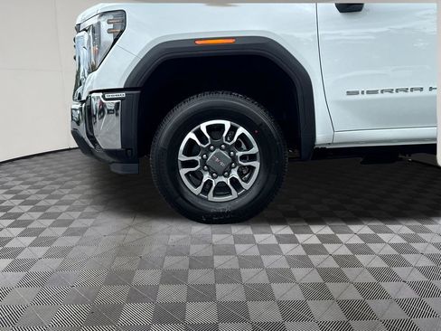 New 2026 GMC Sierra 3500 Pro AWD/4WD image 22