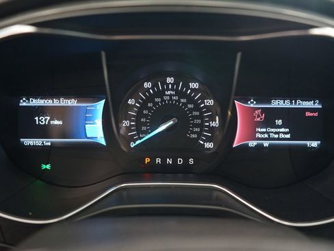 Used 2016 Ford Fusion Titanium FWD image 33