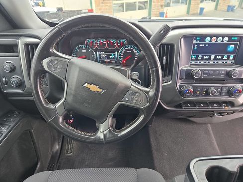 Used 2018 Chevrolet Silverado 1500 LT w/ All Star Edition image 45