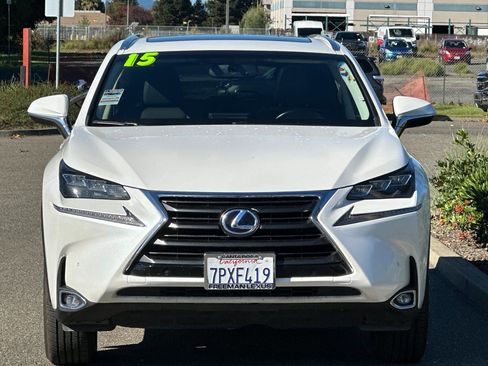 Used 2015 Lexus NX 300h AWD image 9