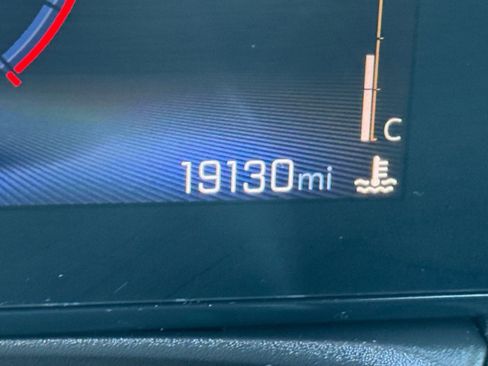 Used 2025 Chevrolet TrailBlazer LT image 39