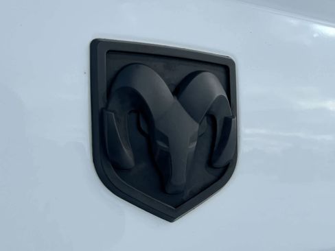 Used 2013 RAM 1500 Express image 12