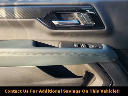 New 2026 GMC Yukon XL AT4 w/ AT4 Premium Package image 17