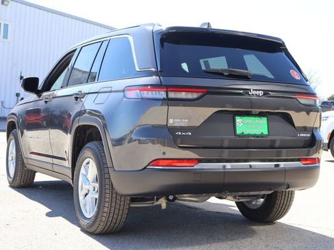 New 2026 Jeep Grand Cherokee Laredo X image 3