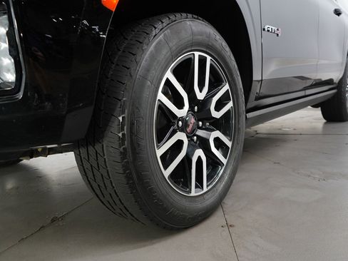 Used 2023 GMC Yukon XL AT4 w/ AT4 Premium Package image 28