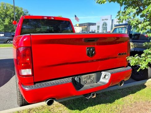 Used 2018 RAM 1500 Express w/ Express Value Package AWD/4WD image 8
