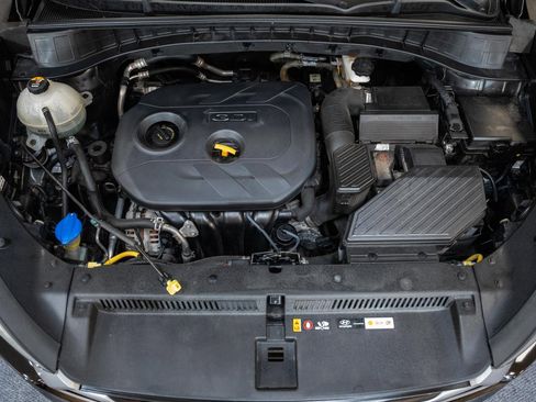 Used 2017 Hyundai Tucson SE Plus image 21