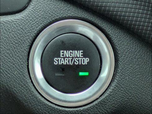 Used 2024 Chevrolet Equinox RS FWD image 30