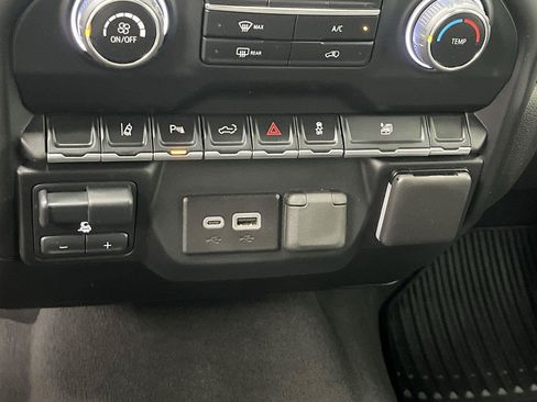 Certified 2024 Chevrolet Silverado 2500 Custom w/ Custom Value Package AWD/4WD image 28