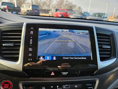 Used 2017 Honda Pilot EX image 13