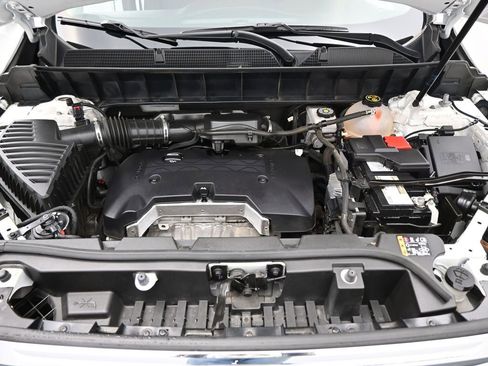 Used 2019 GMC Acadia SLE image 24