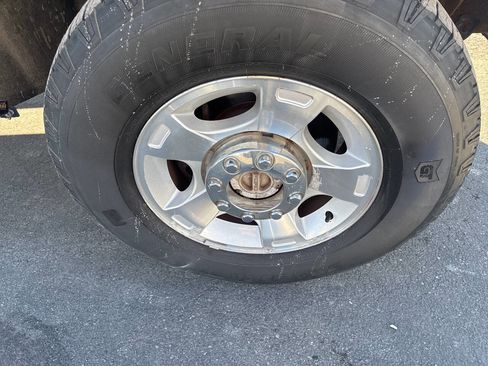 Used 2014 Ford F250 XLT w/ XLT Value Package image 5