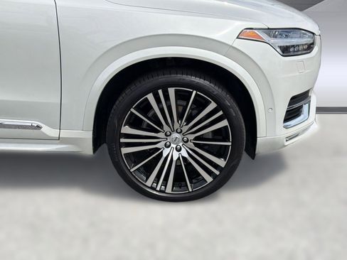 Used 2023 Volvo XC90 B6 Ultimate w/ Protection Package Premier AWD/4WD image 11