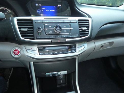 Used 2013 Honda Accord EX image 14