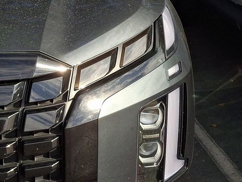 Used 2025 Hyundai Palisade SEL FWD image 4