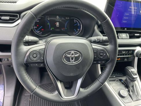 Used 2025 Toyota RAV4 XLE Premium w/ Weather Package AWD/4WD image 22