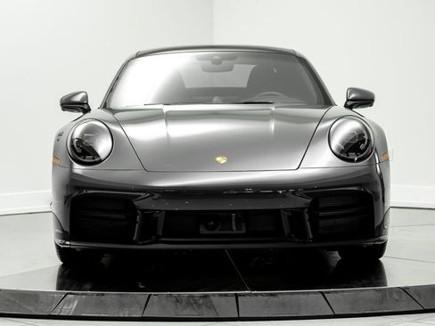 Used 2025 Porsche 911 Carrera S RWD image 2
