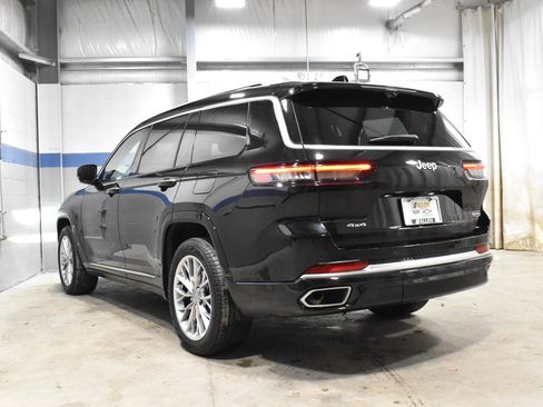 Used 2023 Jeep Grand Cherokee L Summit w/ Advanced Protech Group IV image 28