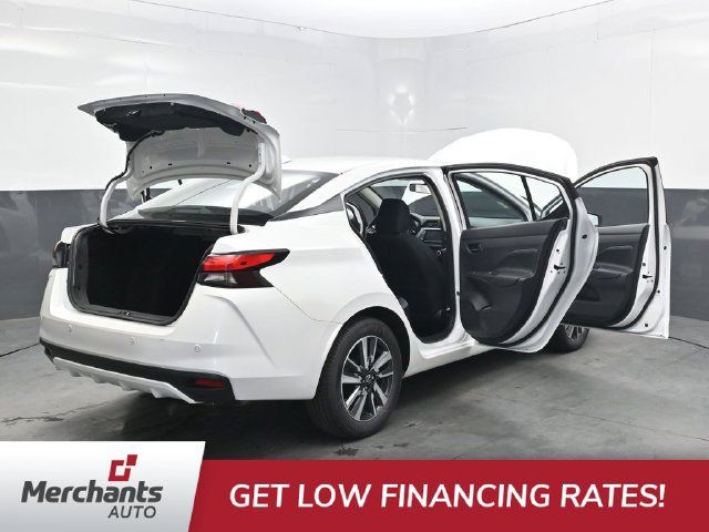 Used 2025 Nissan Versa SV FWD image 47