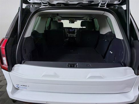 Used 2025 Ford Expedition Active AWD/4WD image 27