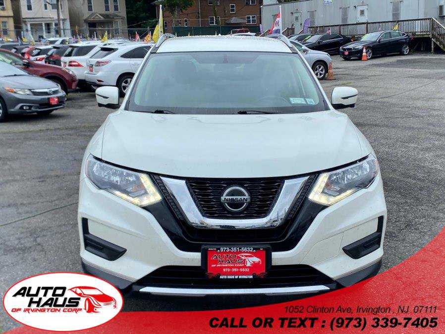 Used 2018 Nissan Rogue SV w/ Premium Package AWD/4WD image 1
