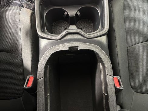 Used 2019 Toyota RAV4 LE w/ All Weather Liner Package AWD/4WD image 35