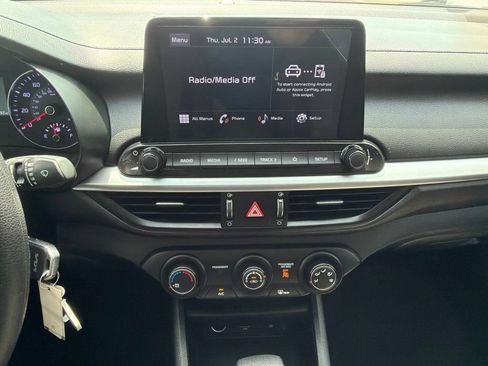 Used 2024 Kia Forte LXS w/ LXS Technology Package FWD image 24