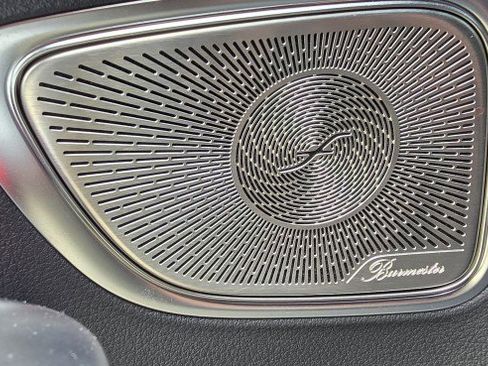 Used 2025 Mercedes-Benz GLC 300 4MATIC image 18