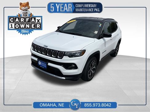 Used 2025 Jeep Compass Limited AWD/4WD image 1