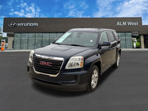 Used 2016 GMC Terrain SLE image 1
