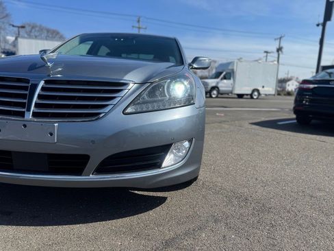 Used 2014 Hyundai Equus Signature RWD image 15