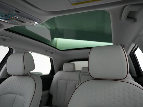 Used 2024 Hyundai Ioniq 5 Limited image 22