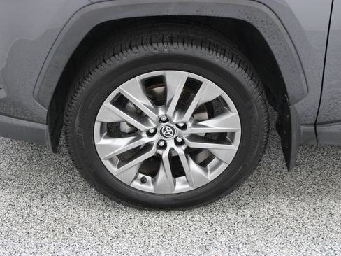 Used 2023 Toyota RAV4 XLE Premium FWD image 11