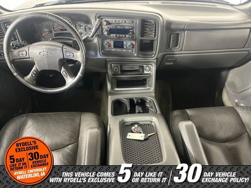Used 2004 Chevrolet Silverado 2500 LT AWD/4WD image 22