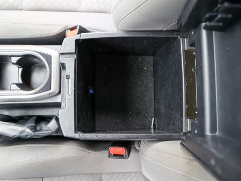 Certified 2023 Toyota Tacoma SR5 RWD image 28