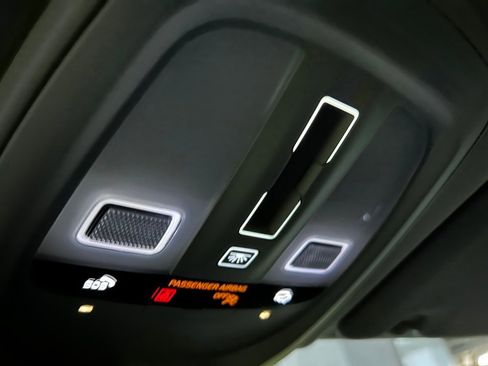 Certified 2025 Volvo XC60 B5 Plus image 34