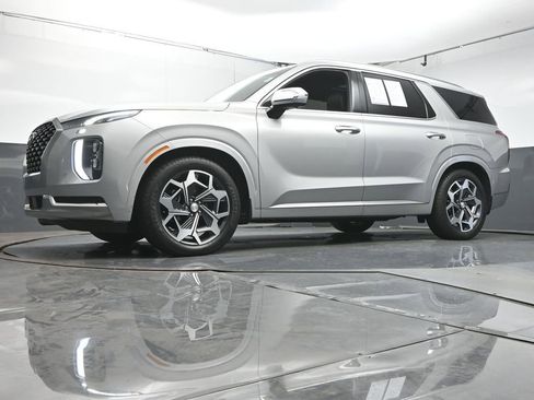 Used 2022 Hyundai Palisade Calligraphy image 36