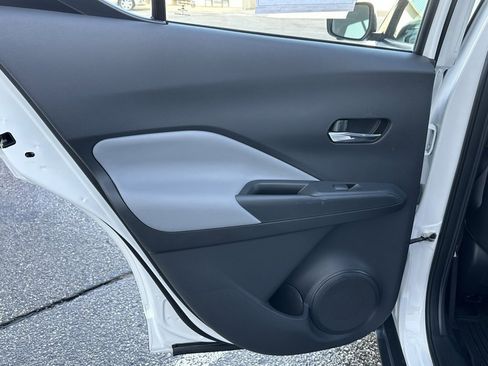 Used 2021 Nissan Kicks SR w/ SR Premium Package image 15