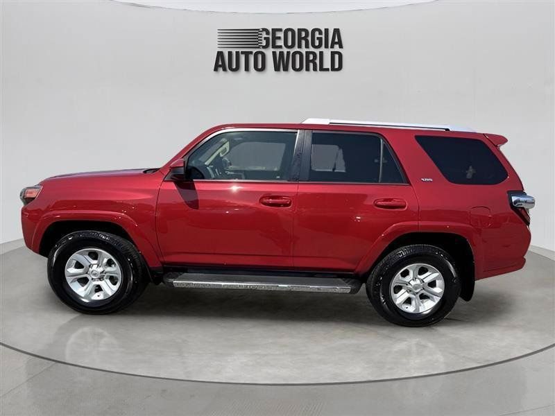 Used 2016 Toyota 4Runner SR5 AWD/4WD image 12