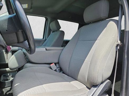 Used 2018 Ford F150 XLT w/ Equipment Group 301A Mid RWD image 9