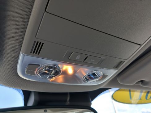 Used 2017 Chevrolet SS image 19