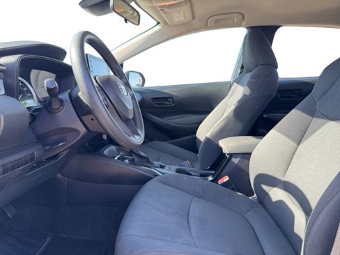 Used 2022 Toyota Corolla LE FWD image 10