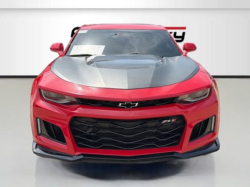 Used 2018 Chevrolet Camaro ZL1 RWD image 2