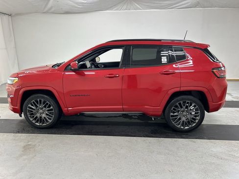 Used 2022 Jeep Compass Limited w/ (RED) Package AWD/4WD image 6