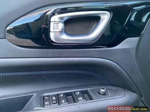 New 2026 Jeep Compass Limited w/ Sun, Sound & Navigation Group image 25