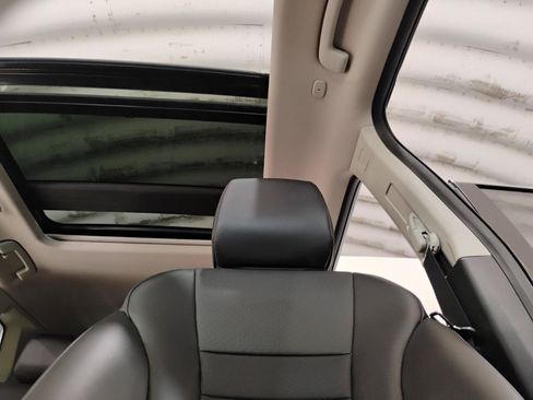 Used 2024 Nissan Rogue SV w/ SV Premium Package FWD image 52