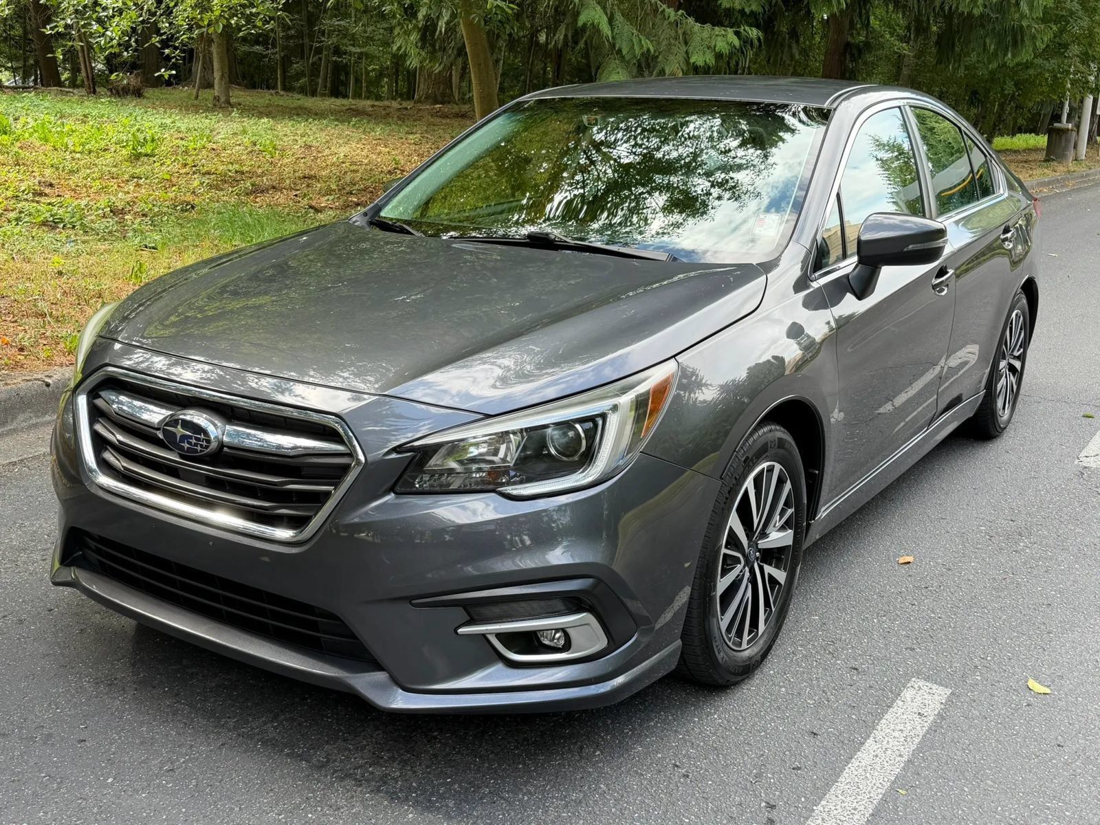 Used 2018 Subaru Legacy 2.5i Premium w/ Eyesight & BSD & Rcta & HBA AWD/4WD image 1
