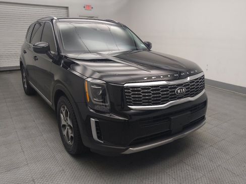Used 2020 Kia Telluride EX w/ Towing Package AWD/4WD image 13