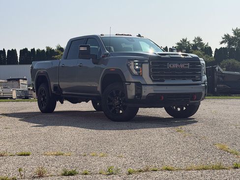 Used 2026 GMC Sierra 3500 AT4 w/ AT4 Premium Plus Package AWD/4WD image 13
